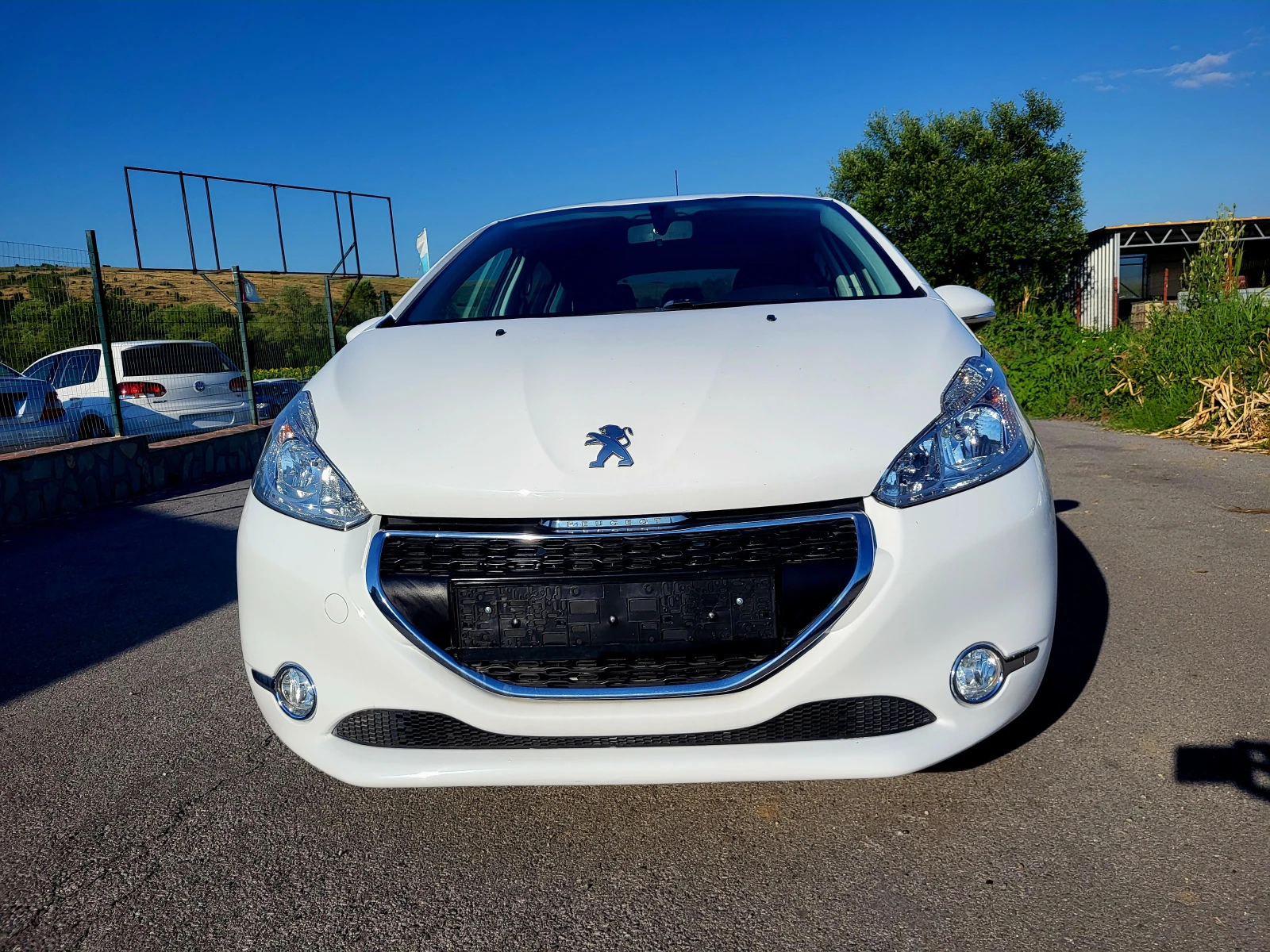 Peugeot 208 1.4VTI ГАЗ - изображение 3