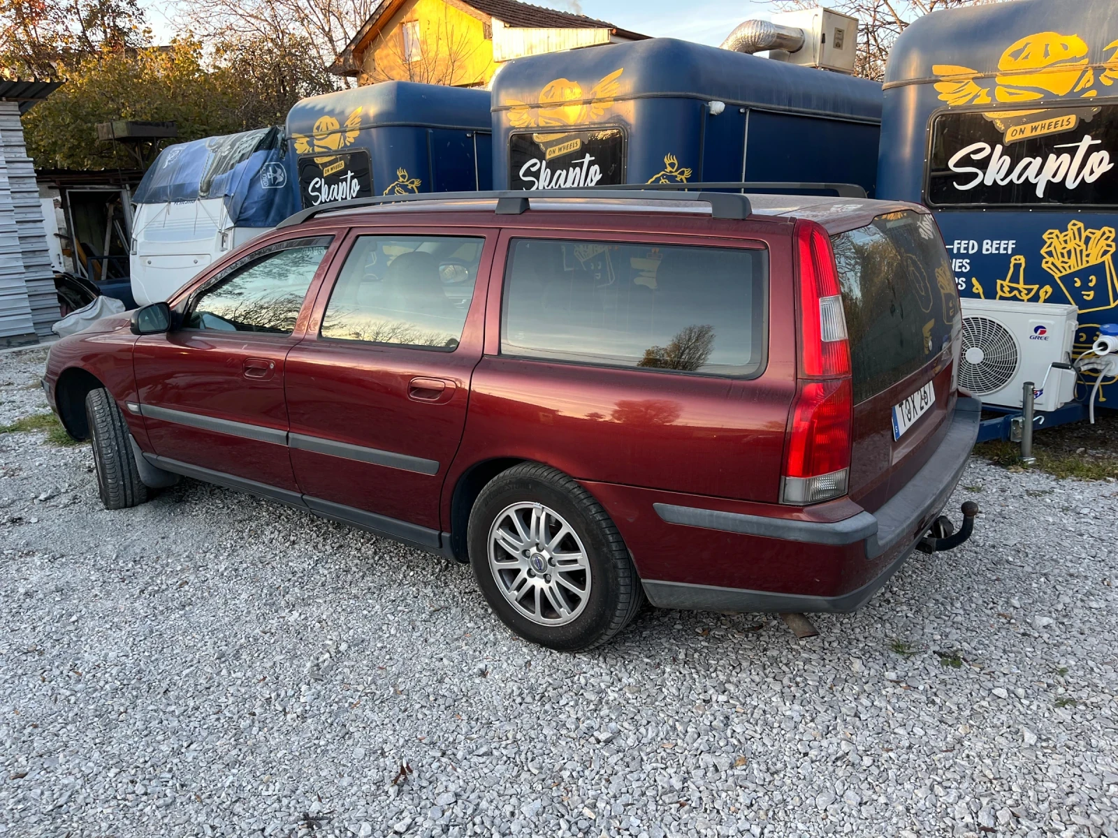 Volvo V70 2.4 бензин - изображение 5