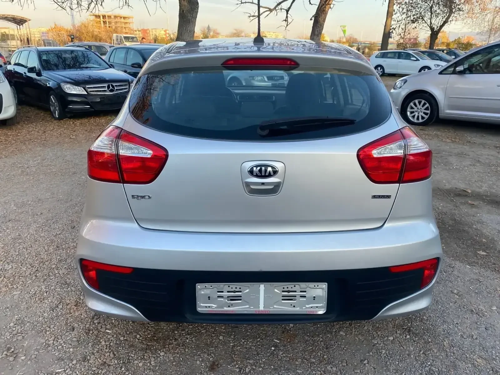 Kia Rio 1.1 CRDI EURO 6B - изображение 7