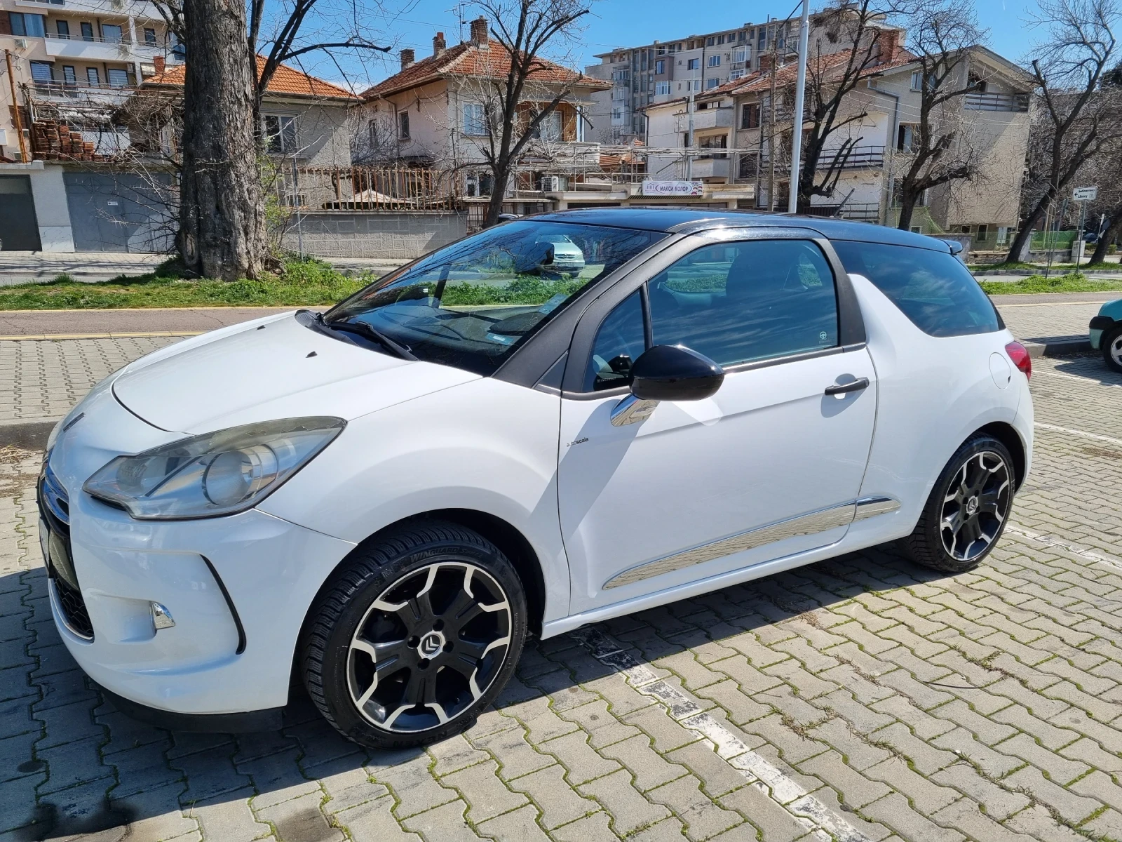 Citroen DS3 1.6  Turbo - изображение 2