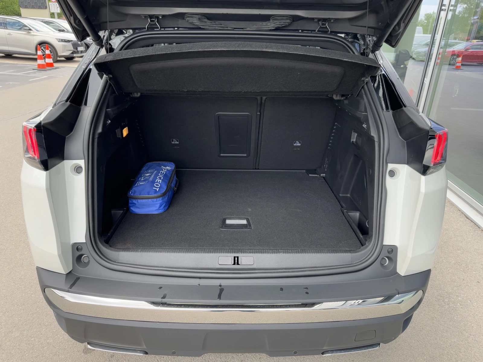 Peugeot 3008 New Line Up GT 1.5 BlueHDi 130 S&S EAT8 EURO 6 - изображение 9