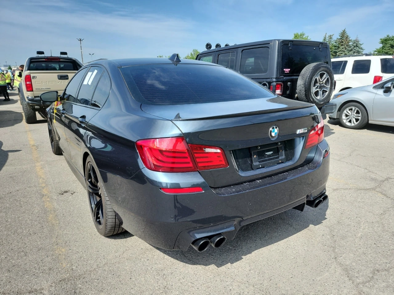 BMW M5 * CARFAX * АВТО КРЕДИТ * ЦЕНА ДО БГ! - изображение 3