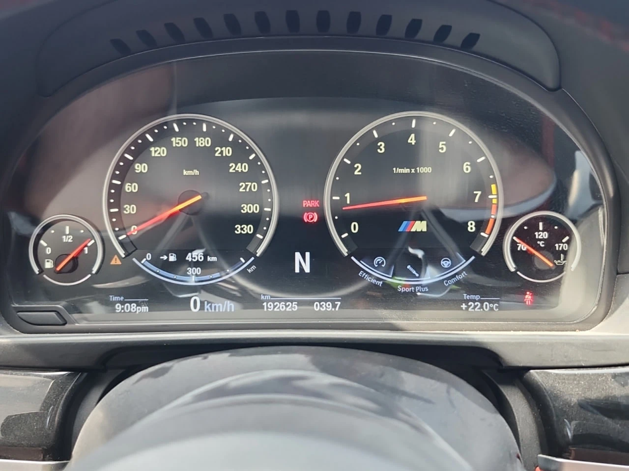 BMW M5 * CARFAX * АВТО КРЕДИТ * ЦЕНА ДО БГ! - изображение 8