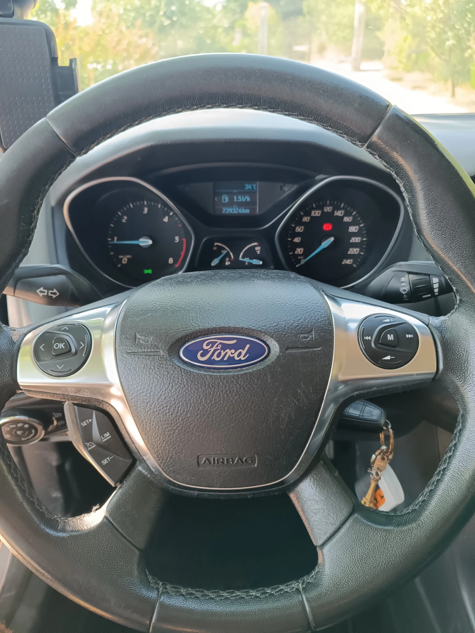 Ford Focus Tитаниум - изображение 6
