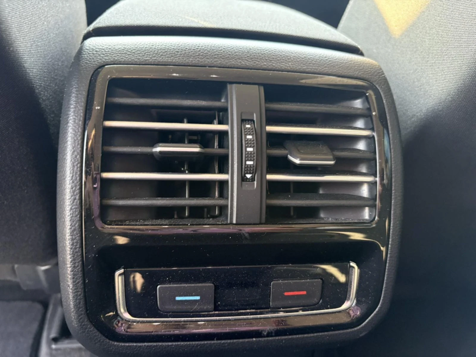 VW Passat 2.0 TDI - изображение 10