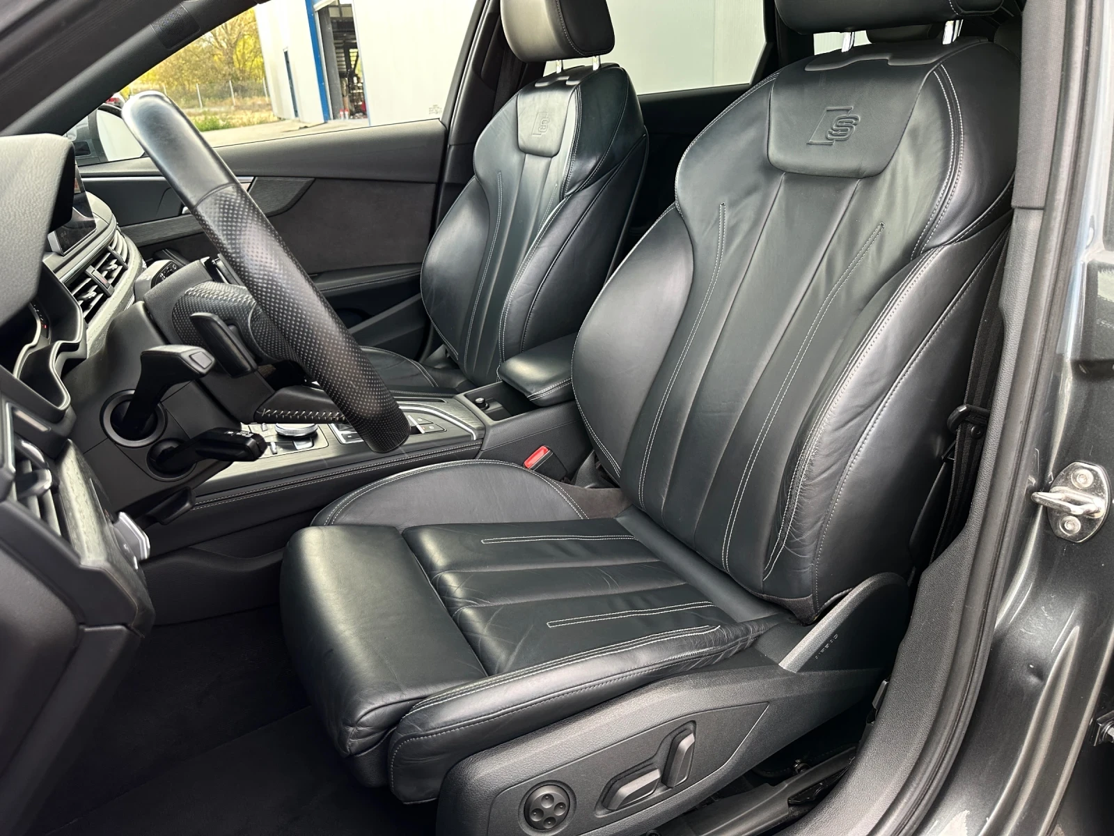 Audi A4 2.0 190 Quattro/S-Line/Matrix/Digital/B&O/Full | Mobile.bg   11