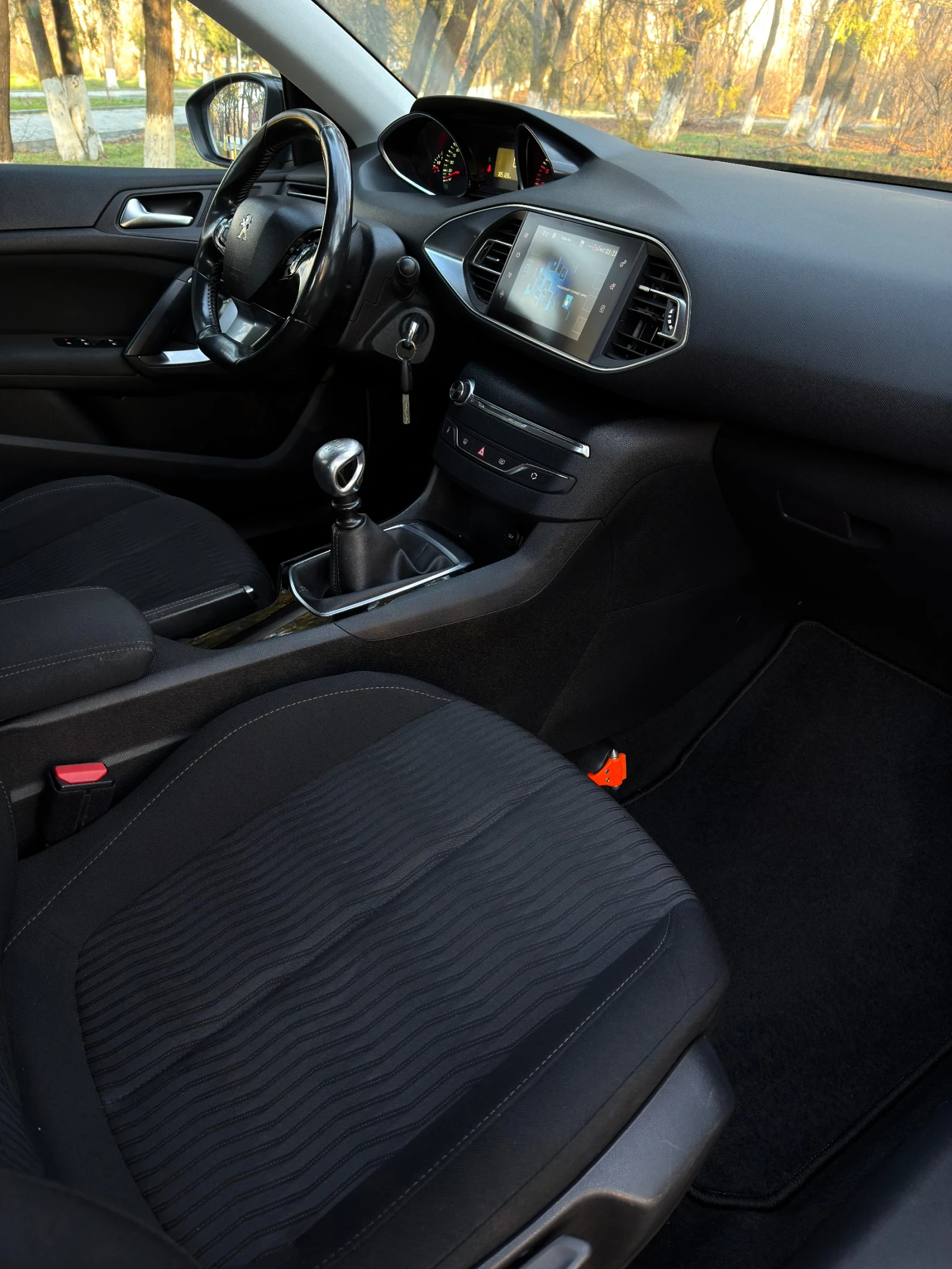 Peugeot 308 1.6hdi 120�� ��� ���� | Mobile.bg � ����������� 12