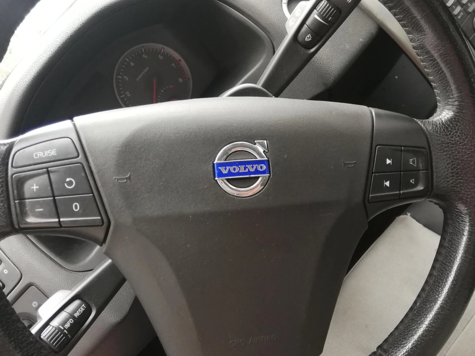 Volvo C30 1.6 | Mobile.bg � ����������� 7