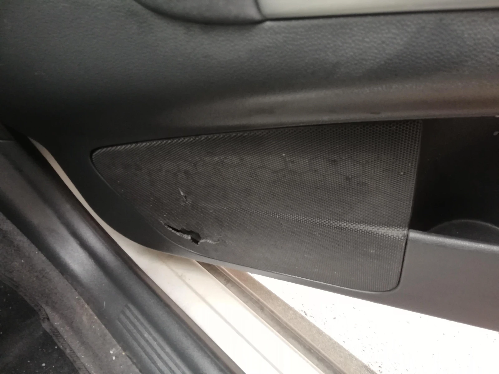 Volvo C30 1.6 | Mobile.bg � ����������� 15