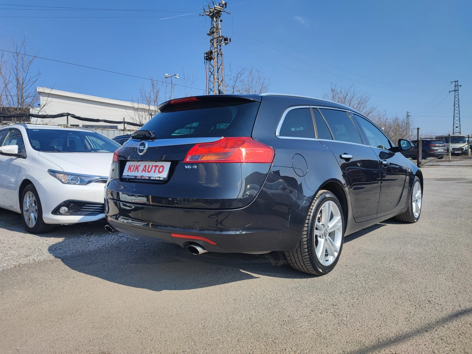 Opel Insignia 2.8- V6- 4X4-260ks-6sk, снимка 8 - Автомобили и джипове - 53733884
