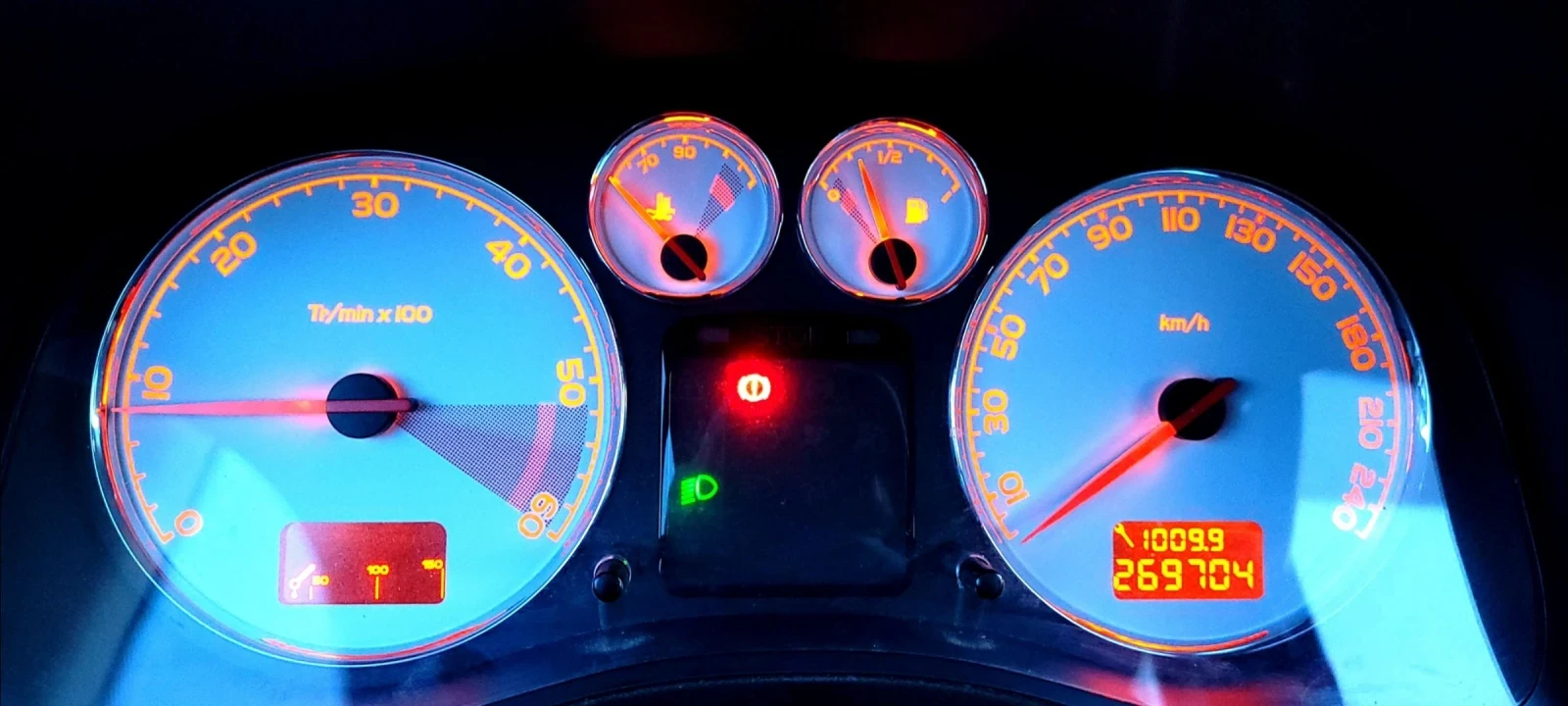 Peugeot 307 2.0 HDI (136 к.с.) LIMITED - фейслифт, снимка 13 - Автомобили и джипове - 53958392