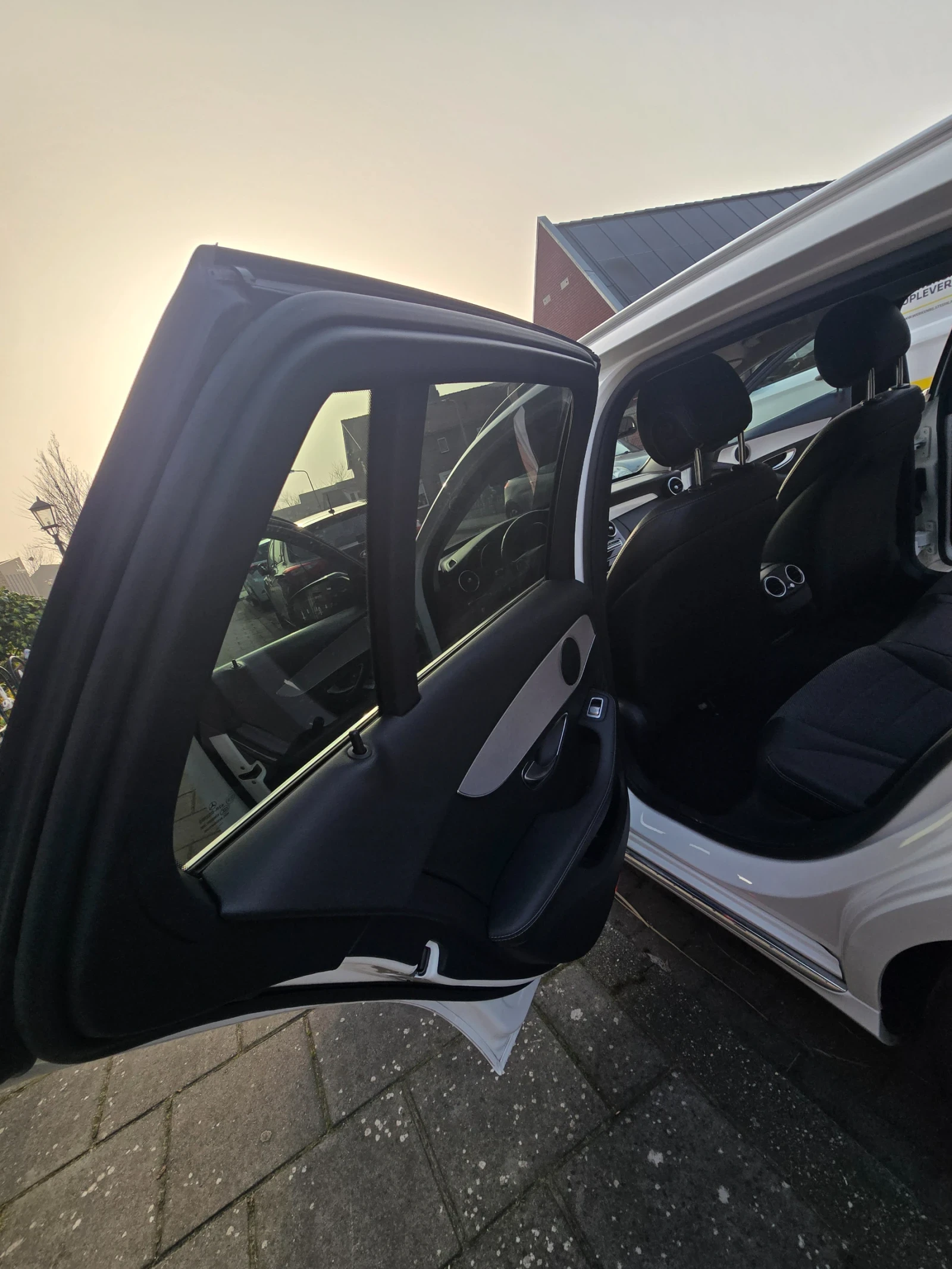 Mercedes-Benz 220, снимка 7 - Автомобили и джипове - 54047353