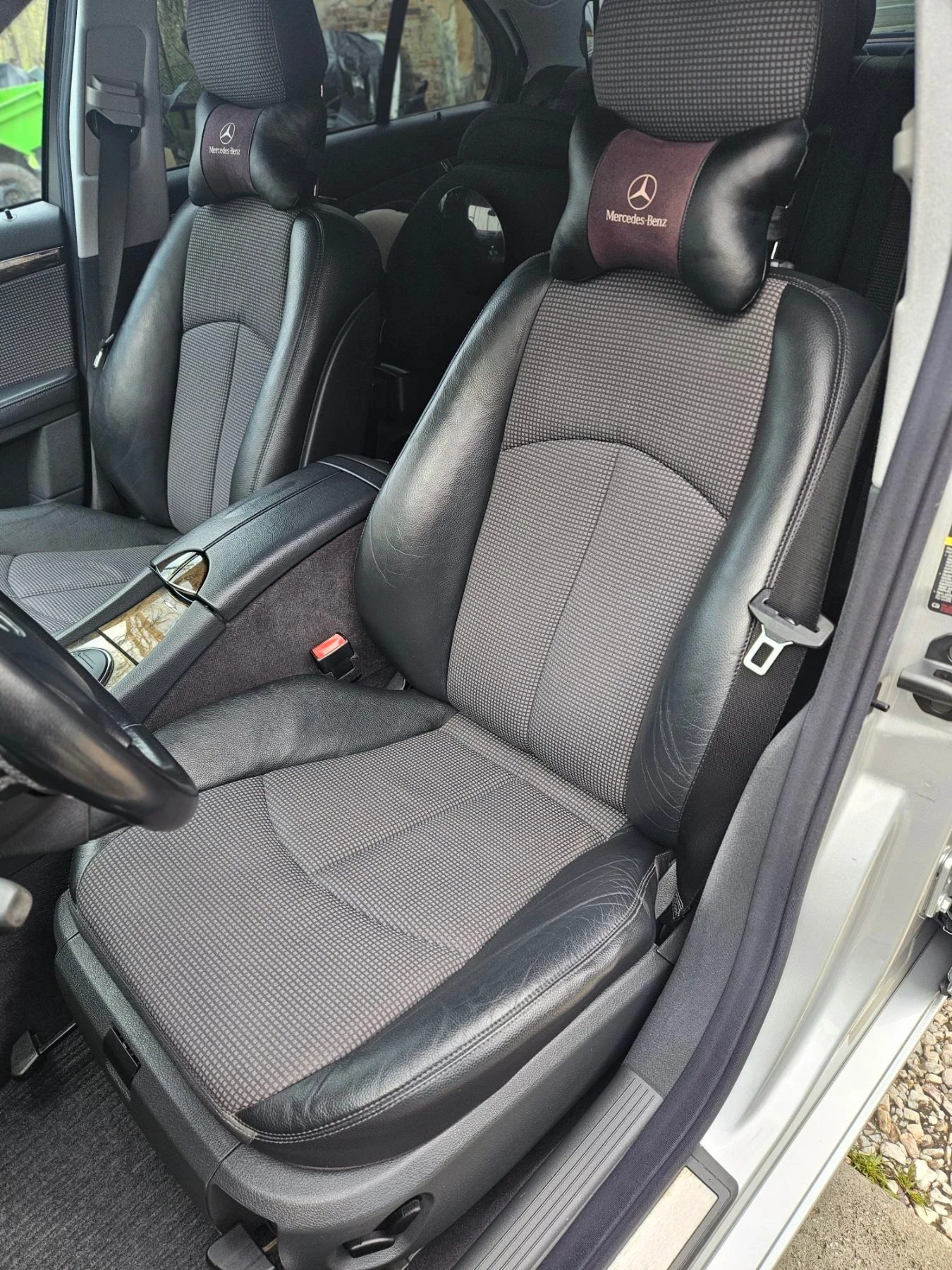 Mercedes-Benz E 320, снимка 7 - Автомобили и джипове - 54152135