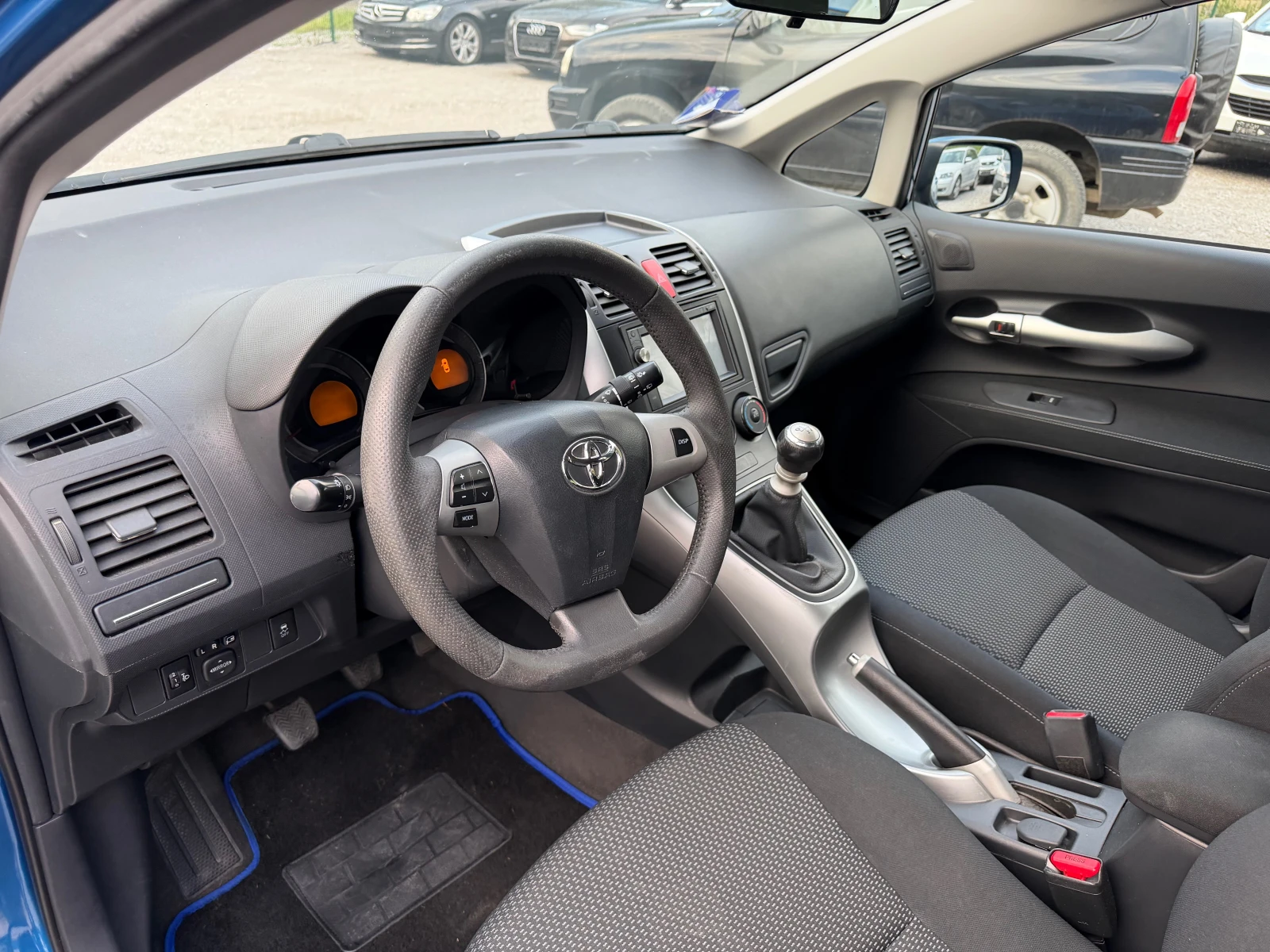 Toyota Auris 1.4 d4d 6ck Facelift ITALY | Mobile.bg � ����������� 10