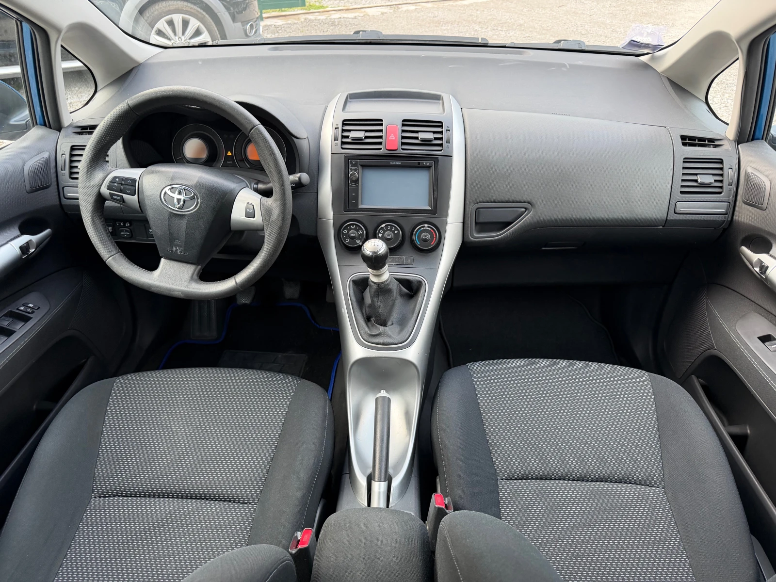 Toyota Auris 1.4 d4d 6ck Facelift ITALY | Mobile.bg � ����������� 7