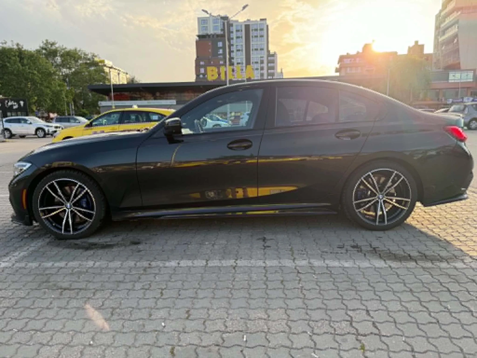 BMW 330 i xDr, снимка 6 - Автомобили и джипове - 54635815