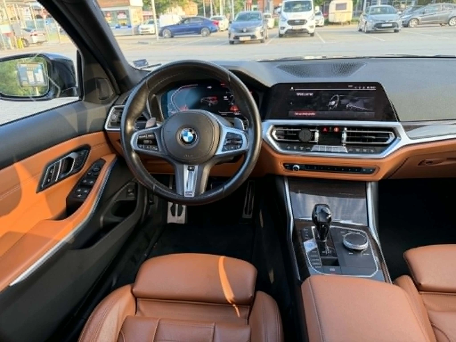 BMW 330 i xDr, снимка 10 - Автомобили и джипове - 54635815