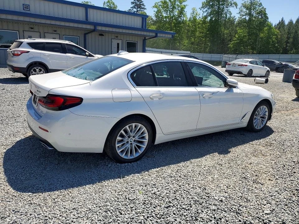 BMW 520, снимка 3 - Автомобили и джипове - 54636691