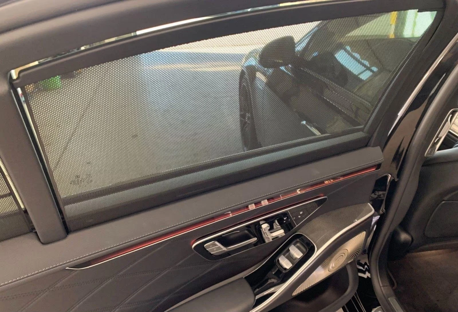 Mercedes-Benz S 63 AMG E-PERFORMANCE TV BURMESTER PANO NIGHT-PAKET, снимка 16 - Автомобили и джипове - 54857363