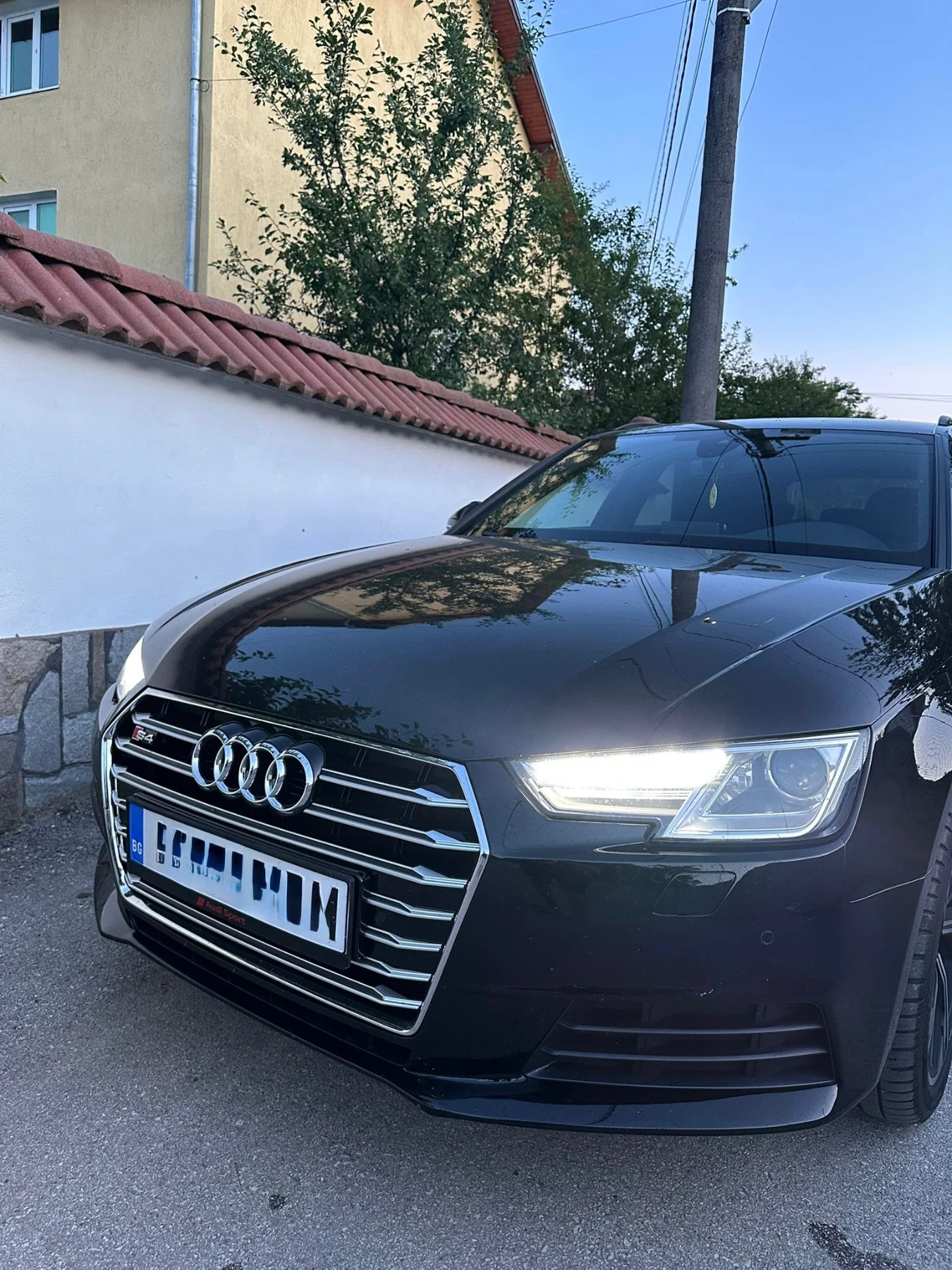 Audi A4, снимка 2 - Автомобили и джипове - 54991443