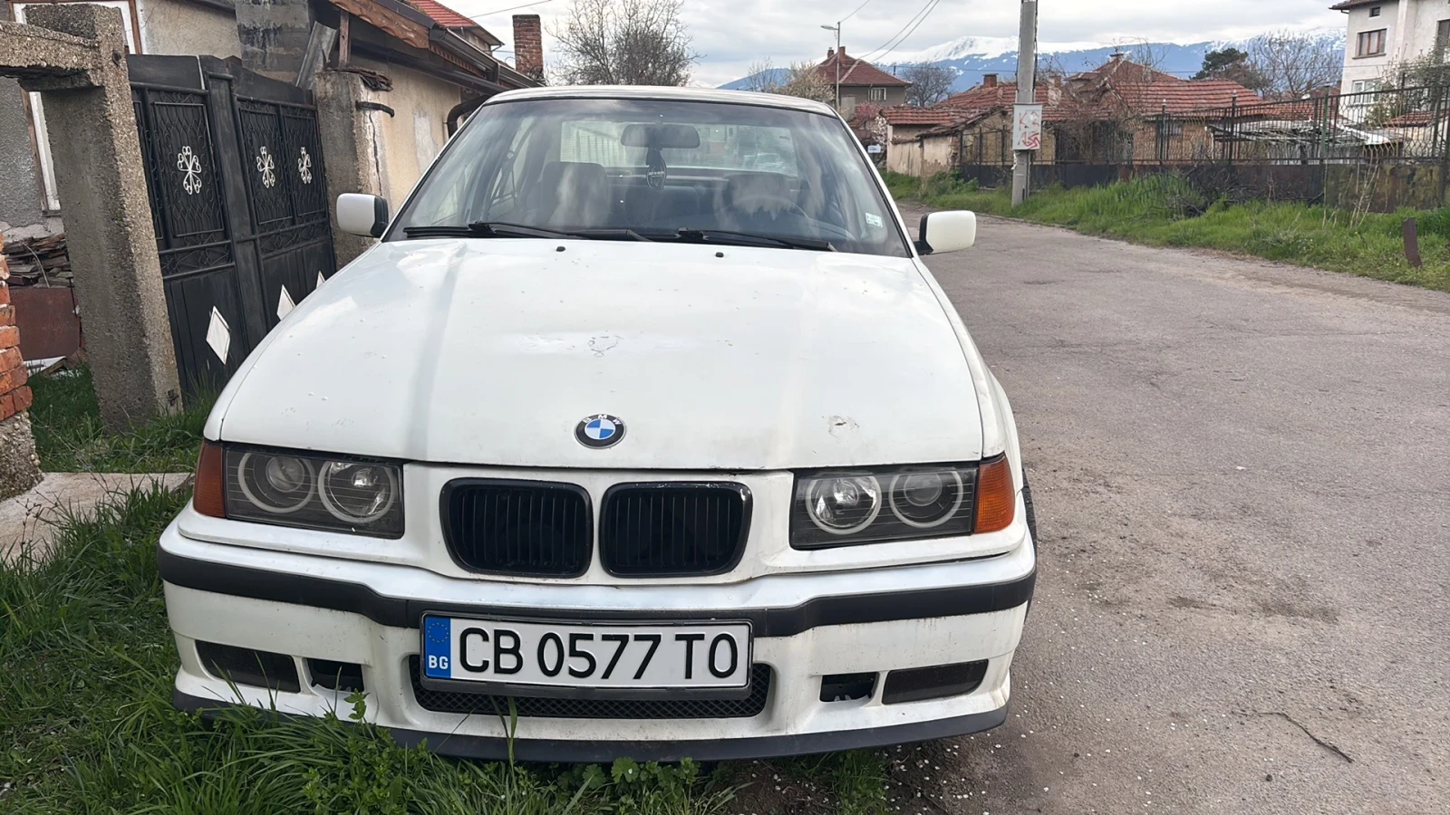 BMW 320