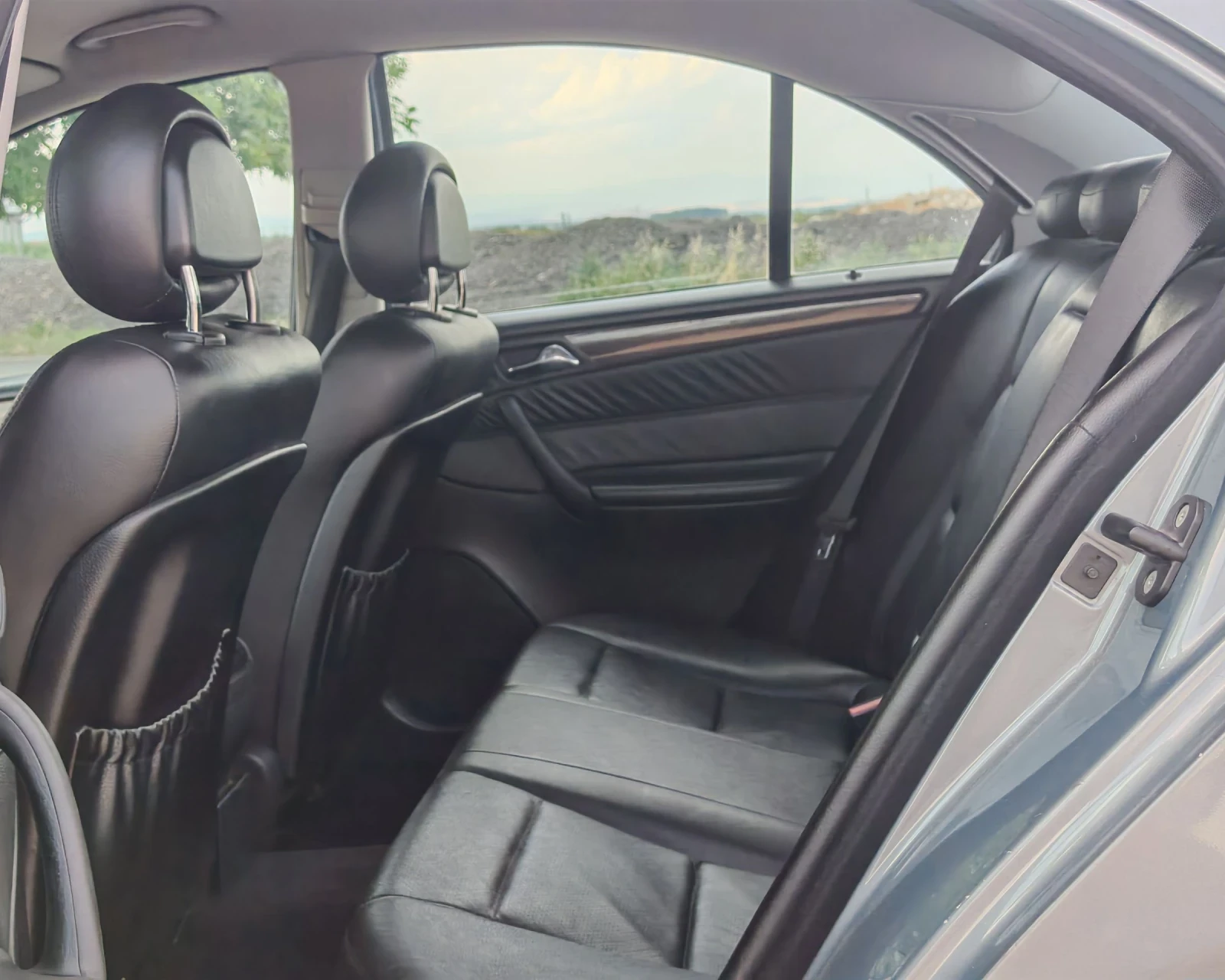 Mercedes-Benz C 220 2.2 ДИЗЕЛ 150 К.С. AVANTGARDE! УНИКАЛНО СЪСТОЯНИЕ!, снимка 12 - Автомобили и джипове - 55317562