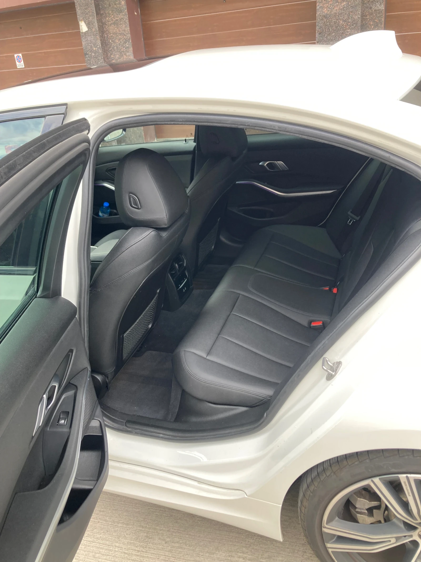 BMW 330 М пакет, задно, снимка 7 - Автомобили и джипове - 55873946