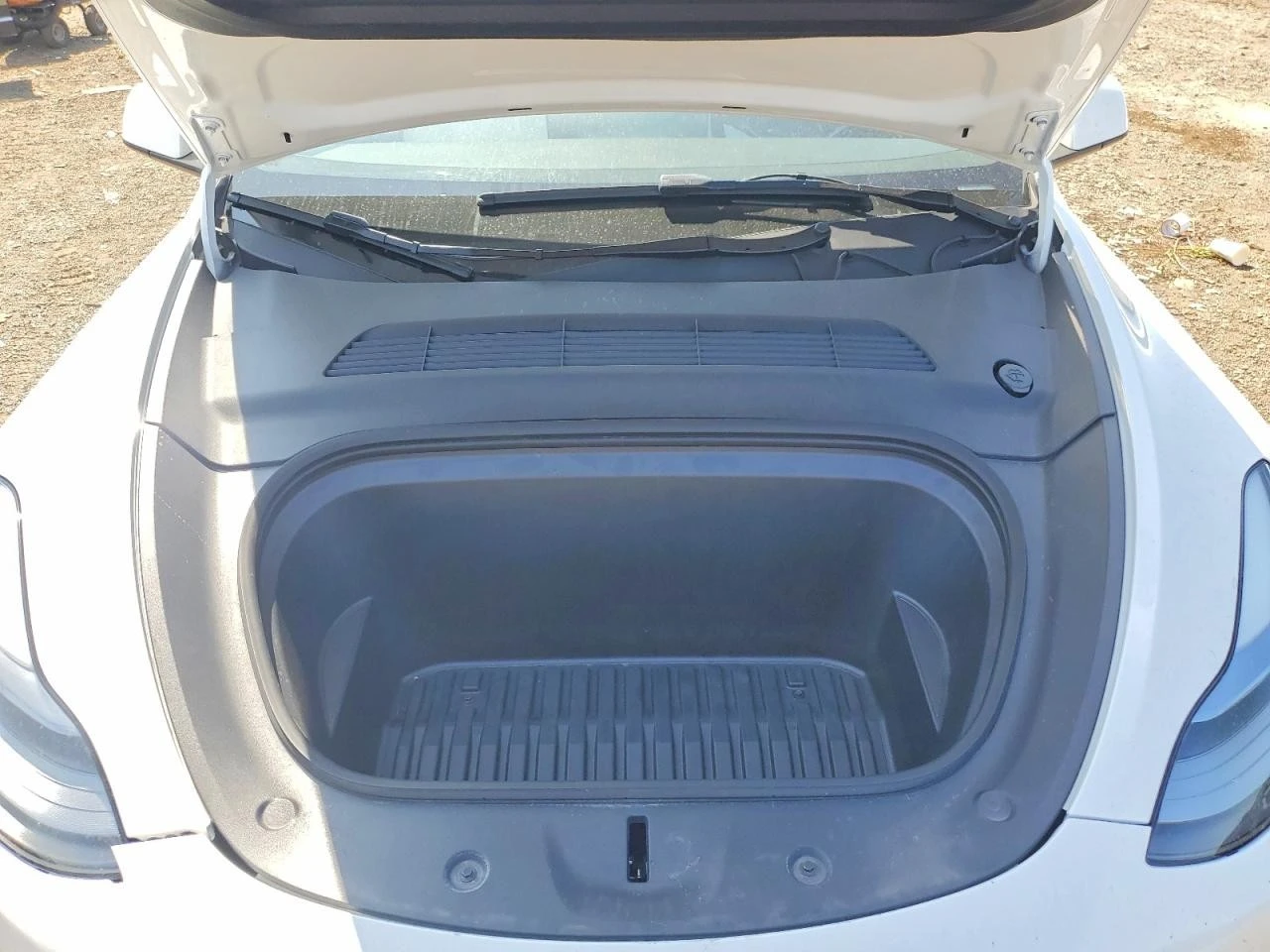 Tesla Model Y PERFORMANCE Dual Motor AWD  | Mobile.bg � ����������� 12