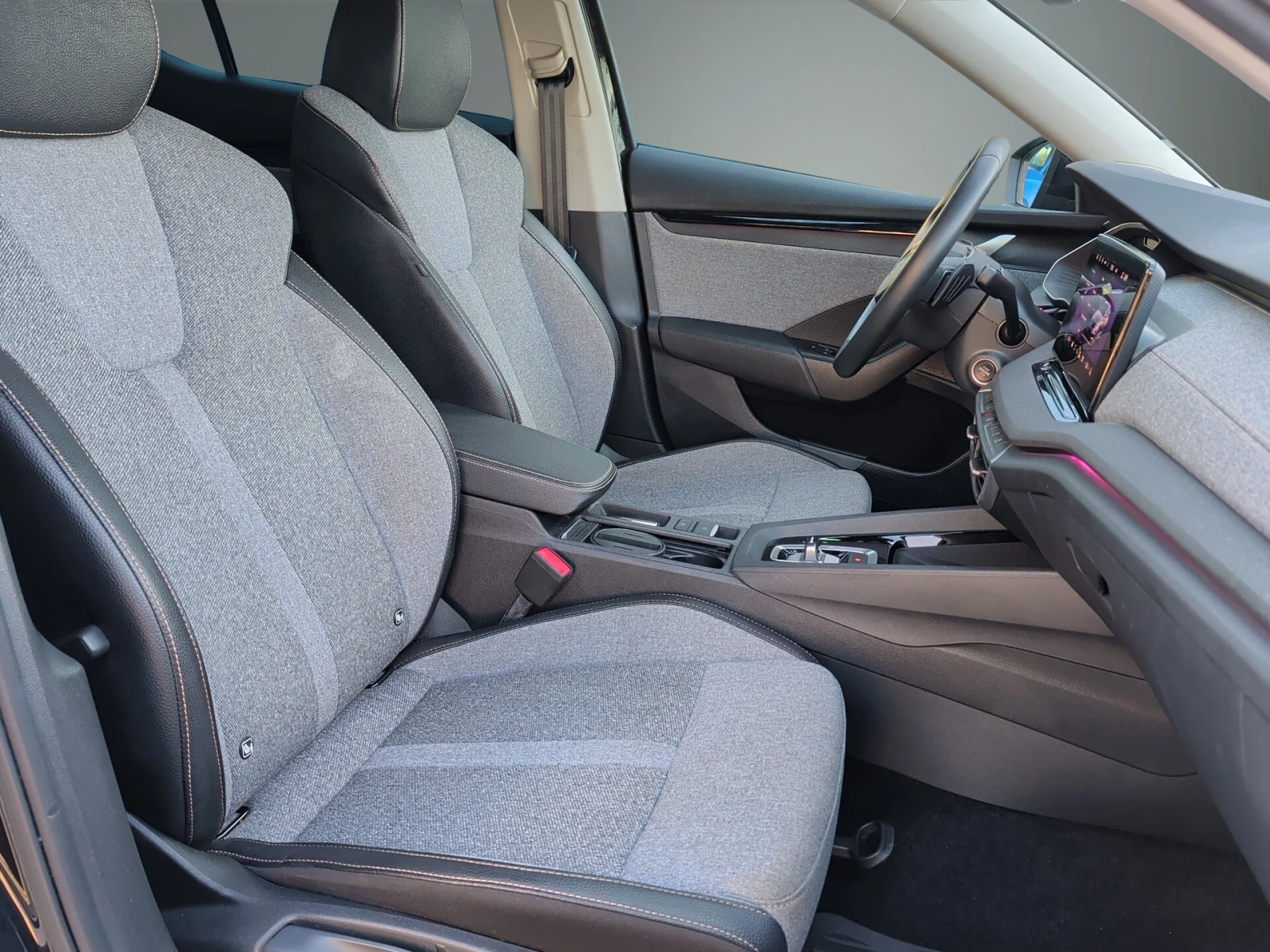 Skoda Octavia Selection 2, 0 TDI/150 �.�./7DSG | Mobile.bg � ����������� 14