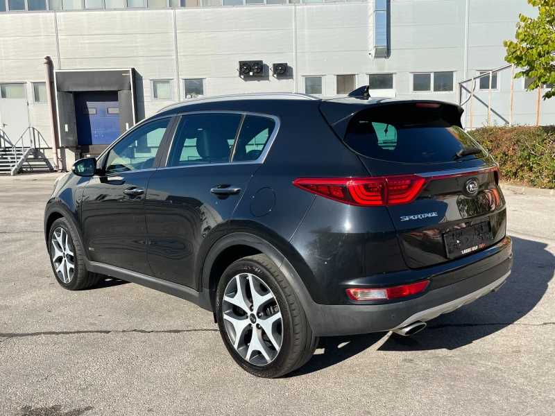 Kia Sportage 2.0D Автомат/4х4/GT-line, снимка 3 - Автомобили и джипове - 47374163