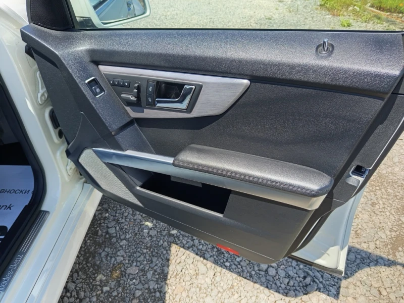 Mercedes-Benz GLK 350 3, 0 i 306ps, снимка 9 - Автомобили и джипове - 51553941