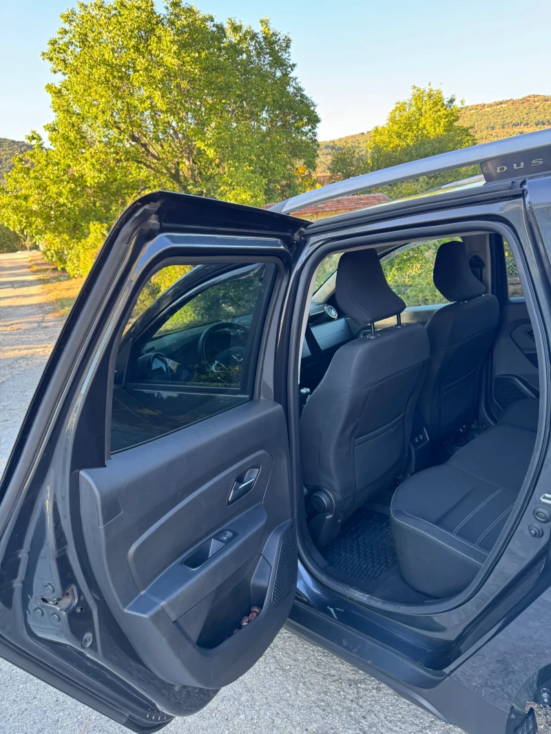 Dacia Duster 1.3 Tce , снимка 10 - Автомобили и джипове - 52376953
