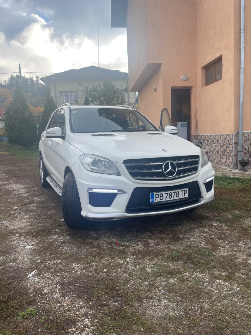 Mercedes-Benz ML 350 AMG BLUETEC, снимка 2 - Автомобили и джипове - 52106134