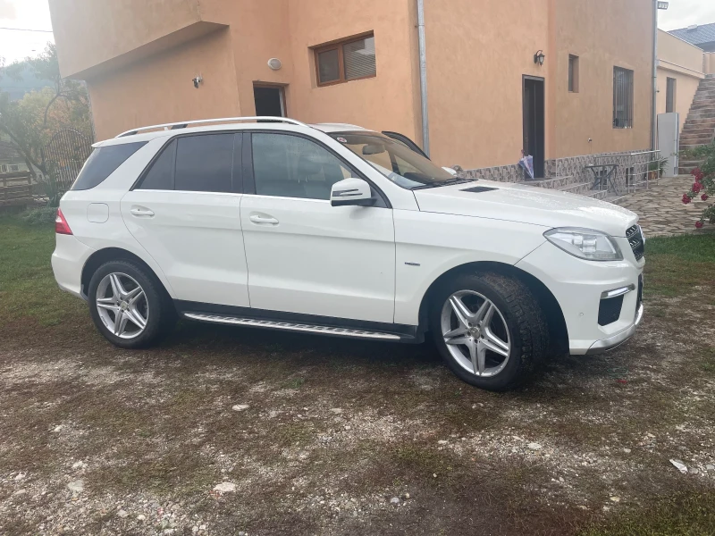 Mercedes-Benz ML 350 AMG BLUETEC, снимка 3 - Автомобили и джипове - 52106134