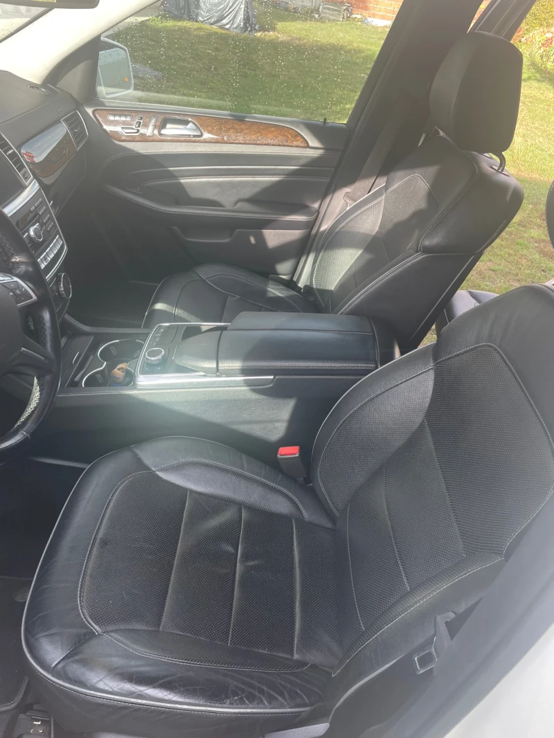 Mercedes-Benz ML 350 AMG BLUETEC, снимка 10 - Автомобили и джипове - 52106134