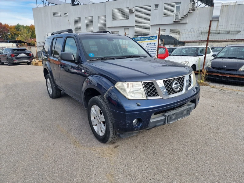 Nissan Pathfinder 2.5D 6+ 1 места, снимка 3 - Автомобили и джипове - 52148193