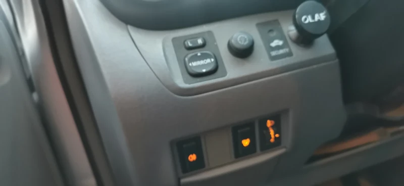 Toyota Rav4, снимка 13 - Автомобили и джипове - 52945956