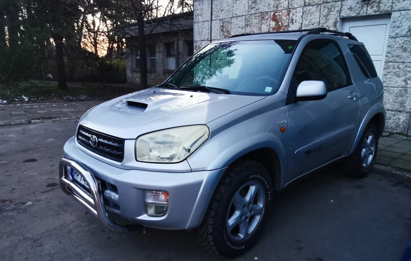 Toyota Rav4, снимка 3 - Автомобили и джипове - 52945956