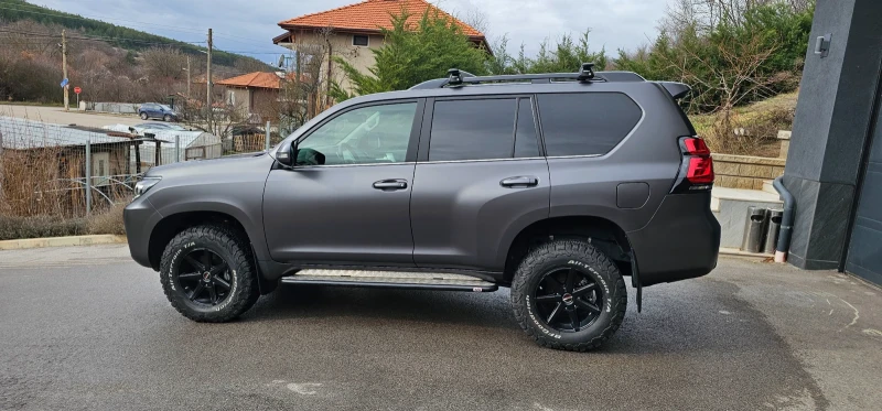 Toyota Land cruiser, снимка 5 - Автомобили и джипове - 53007585