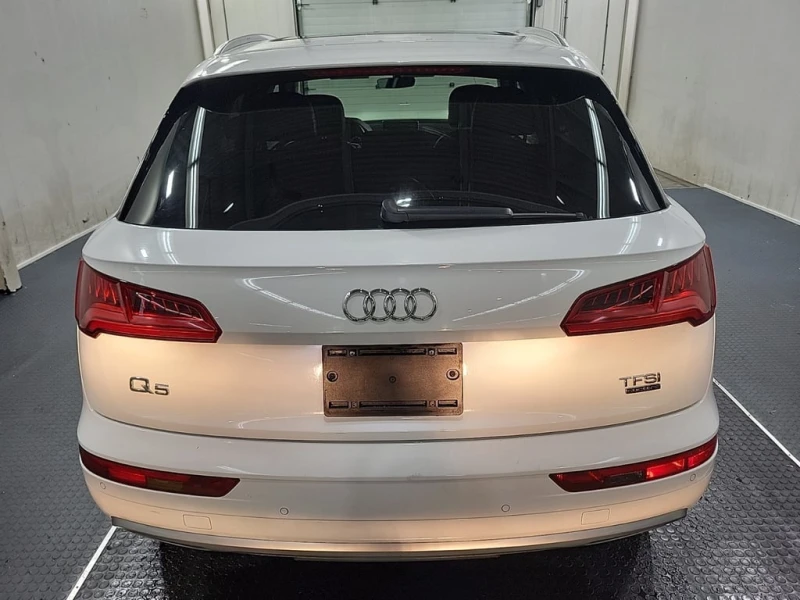 Audi Q5 * PROGRESSIV * CARFAX * ЦЕНА ДО БГ, снимка 5 - Автомобили и джипове - 53042698