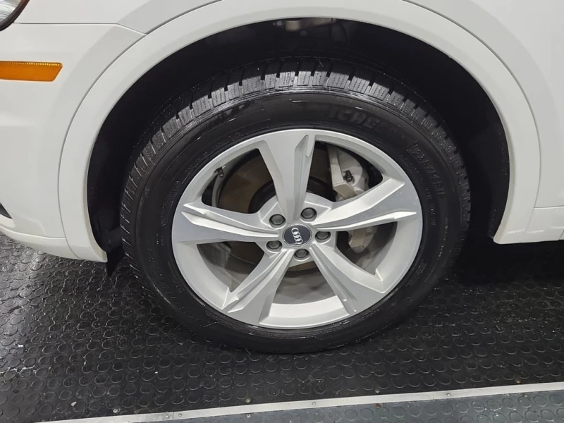 Audi Q5 * PROGRESSIV * CARFAX * ЦЕНА ДО БГ, снимка 14 - Автомобили и джипове - 53042698