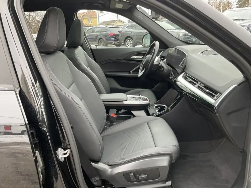 BMW X1 * xDrive28i * CARFAX* ОПЦИЯ ЗА ФИНАНСИРАНЕ* , снимка 13 - Автомобили и джипове - 53234497