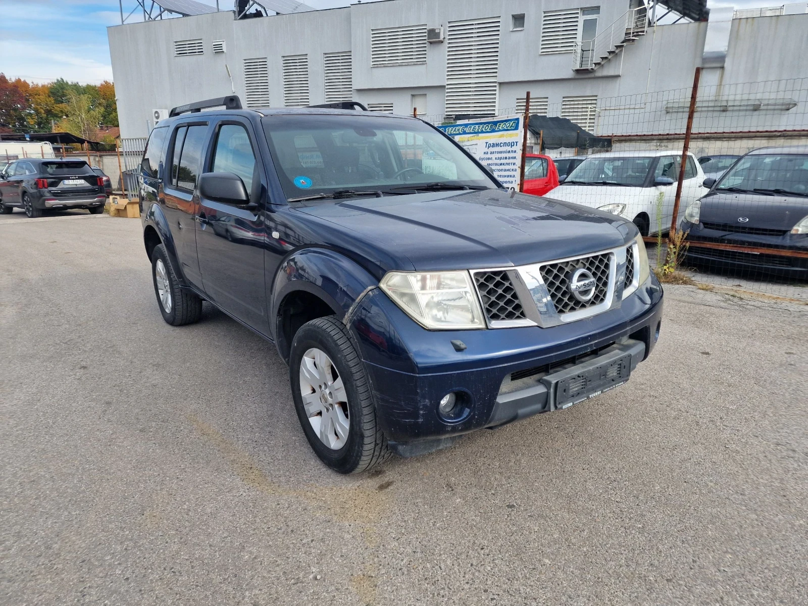 Nissan Pathfinder 2.5D 6+ 1 места - изображение 3
