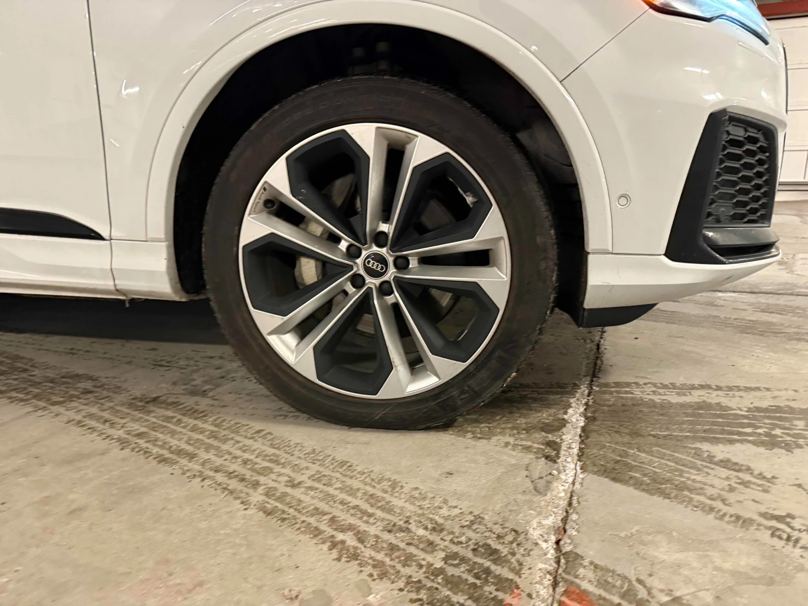 Audi Q7 * Quattro AWD * CARFAX* ����� �� �����������*  | Mobile.bg � ����������� 12