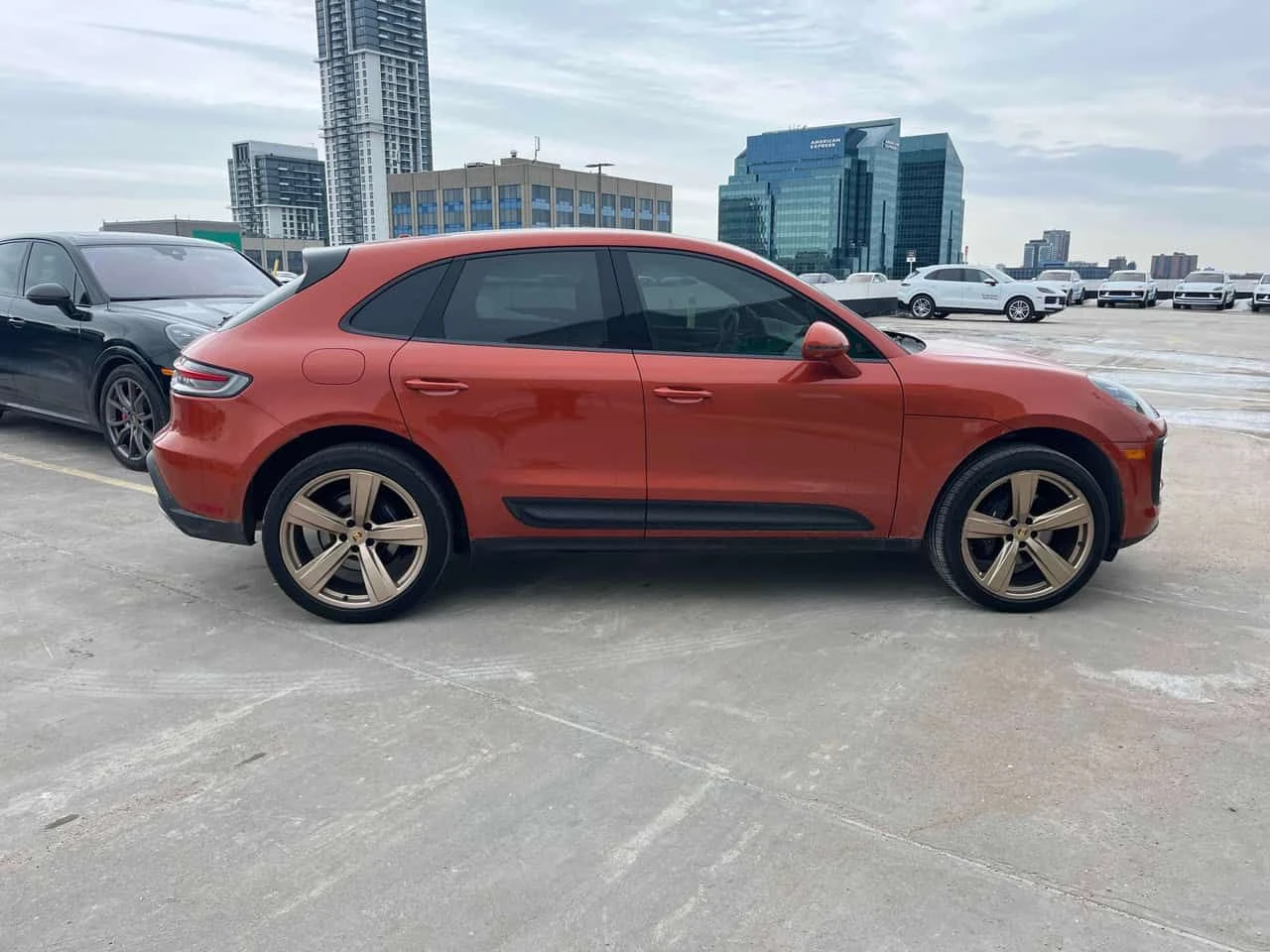 Porsche Macan AWD  CARFAX, снимка 3 - Автомобили и джипове - 53731325