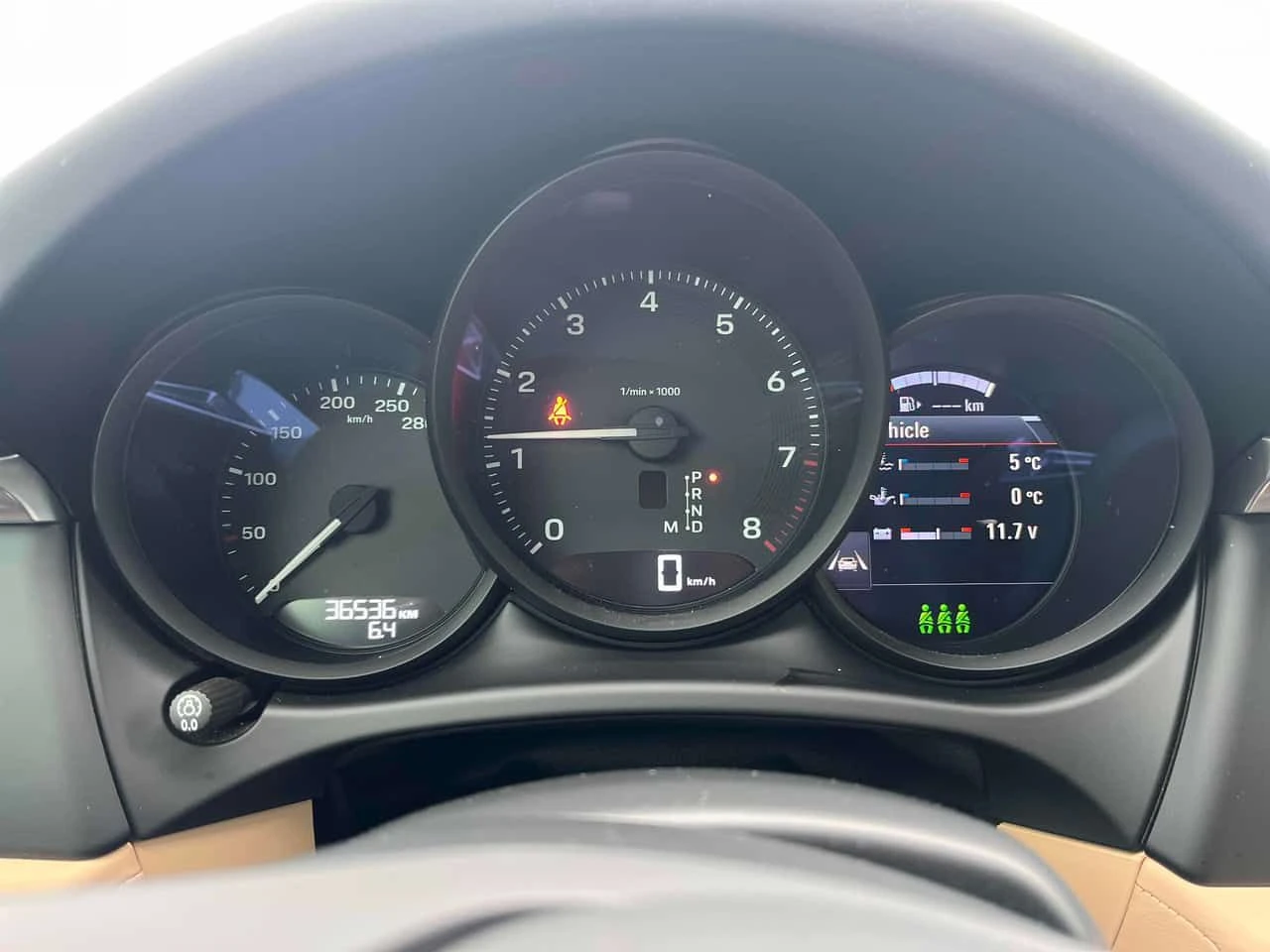 Porsche Macan AWD  CARFAX, снимка 8 - Автомобили и джипове - 53731325