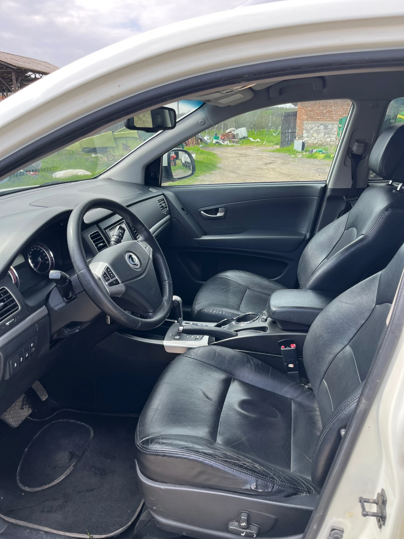 SsangYong Korando, снимка 7 - Автомобили и джипове - 54166334