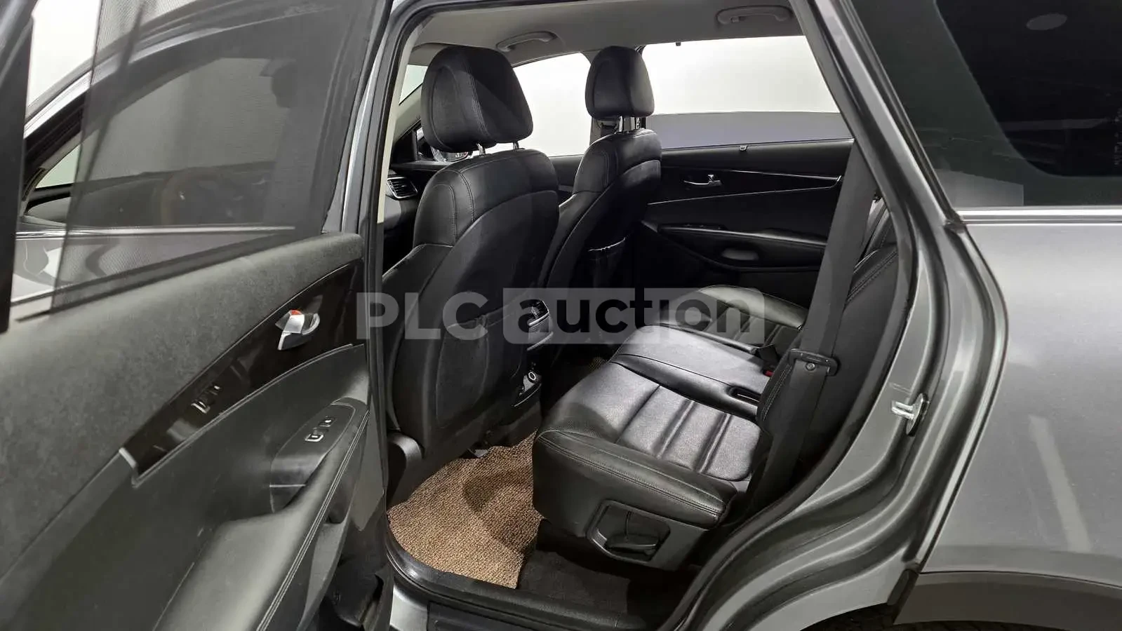 Kia Sorento, снимка 10 - Автомобили и джипове - 54205653