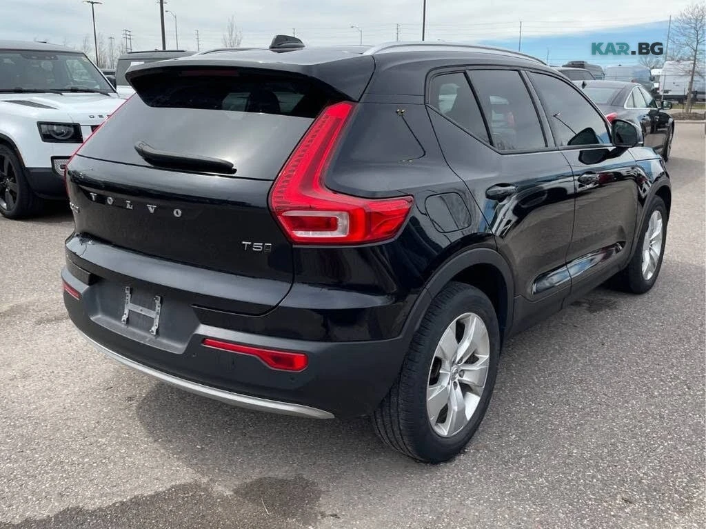 Volvo XC40 T5* Momentum* AWD* КАМЕРИ* ПОДГРЕВ* ПАНОРАМА* , снимка 6 - Автомобили и джипове - 54691380