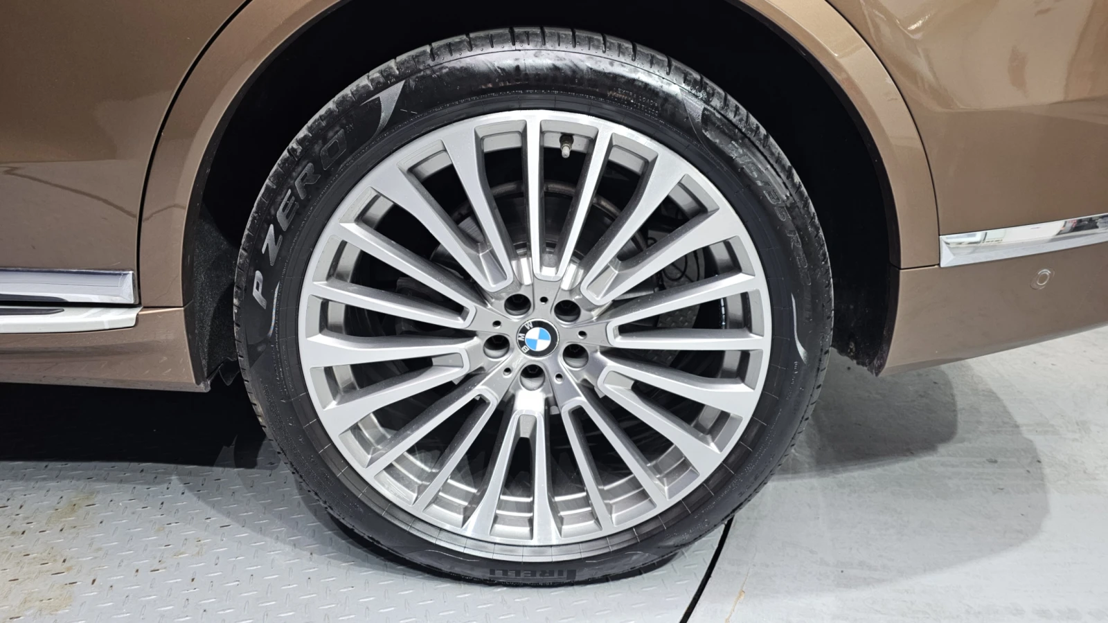 BMW X7 xDrive30d* HUD* SOFT CLOSE* 360* КРАЙНА ЦЕНА, снимка 5 - Автомобили и джипове - 55496080